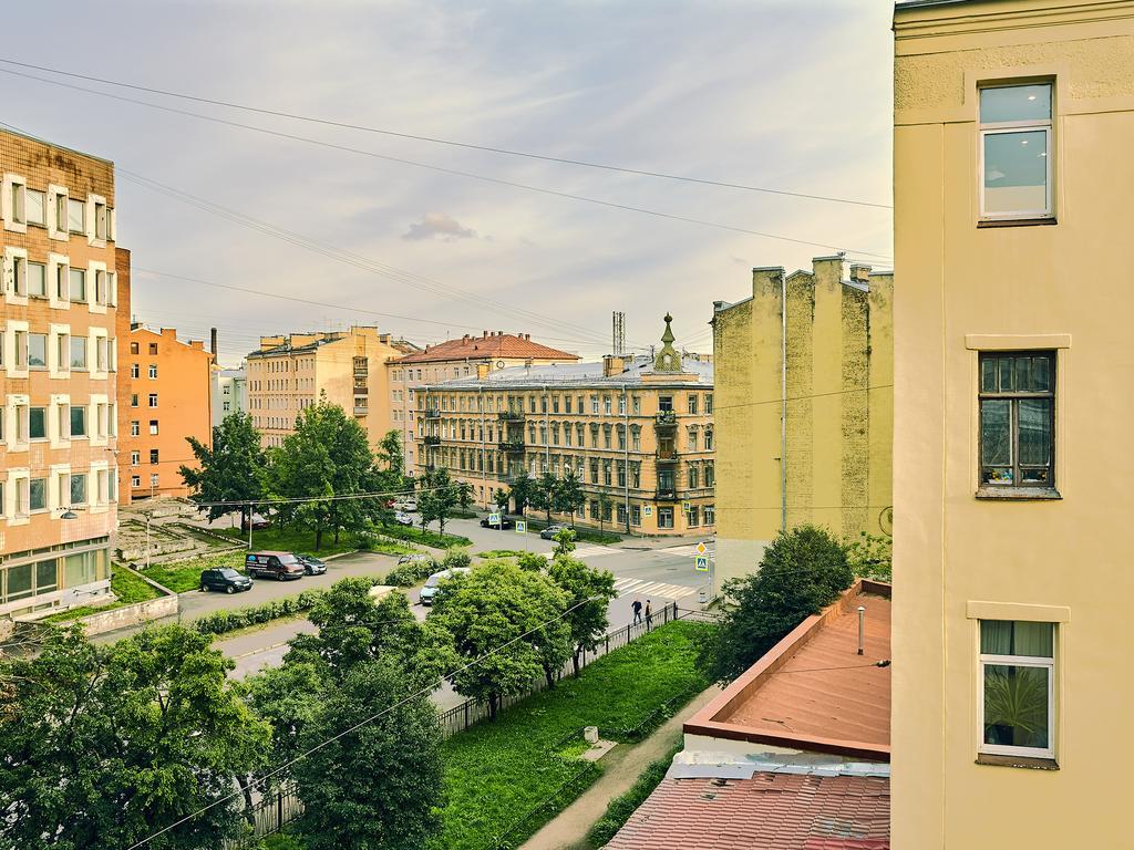Hotel Alfavit Saint Petersburg Exterior photo